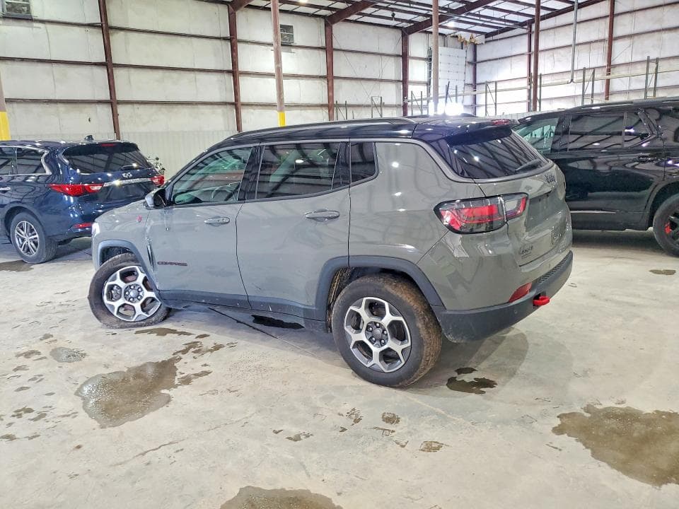 2022 JEEP COMPASS TRAILHAWK 2