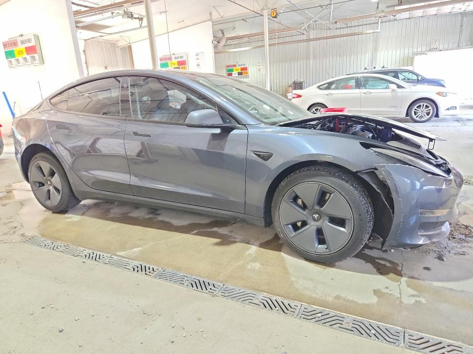 2023 TESLA MODEL 3 4