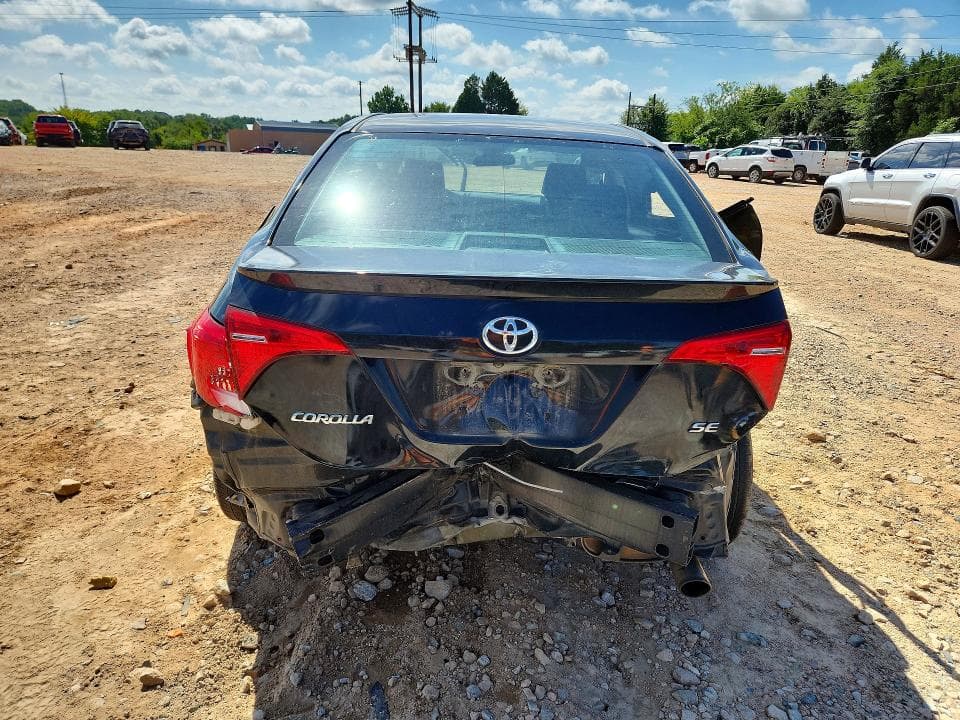 2018 TOYOTA COROLLA SE 6