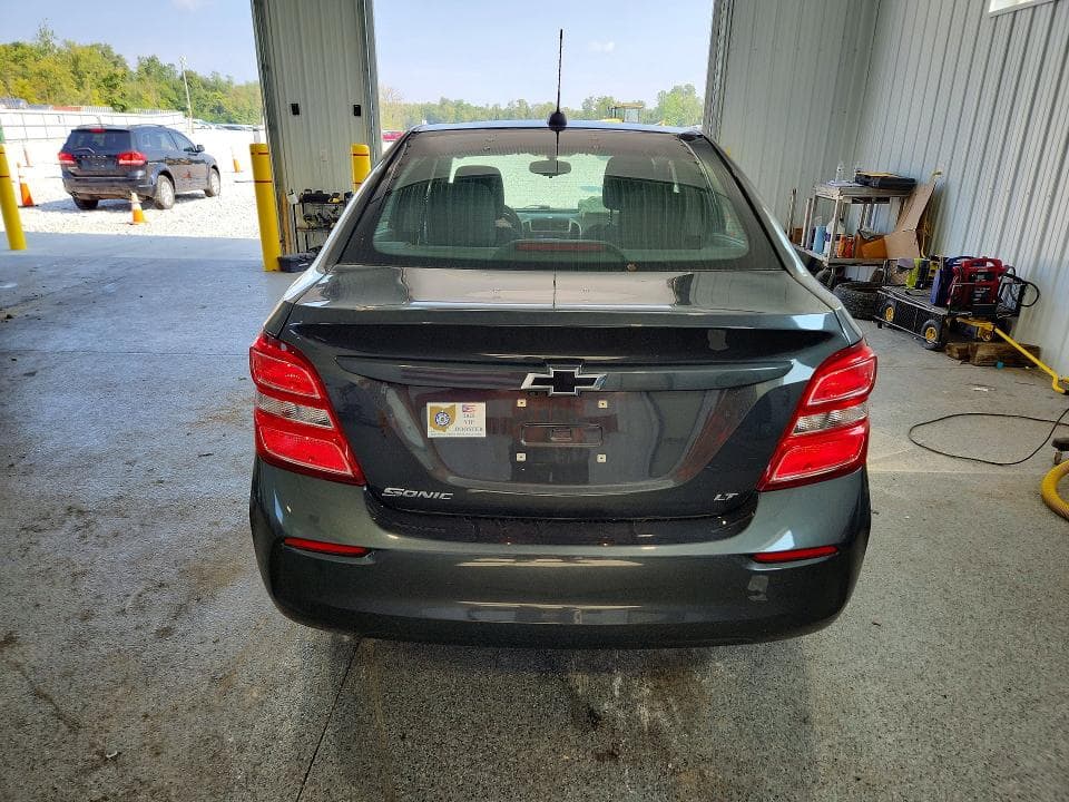 2020 CHEVROLET SONIC LT 6