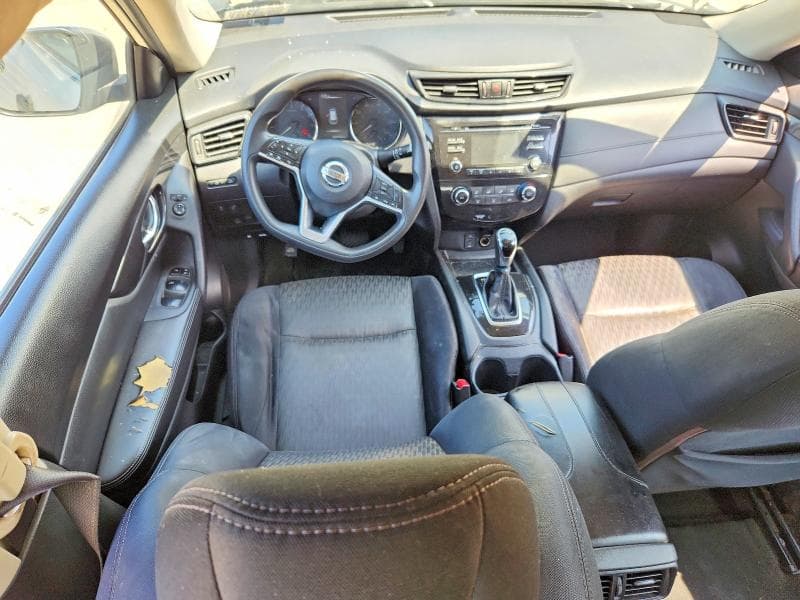 2017 NISSAN ROGUE S 8