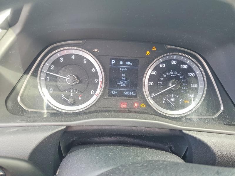 2021 HYUNDAI SONATA SE 9