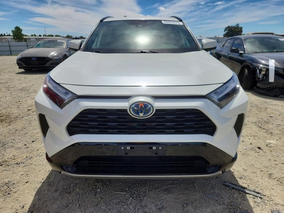 2022 TOYOTA RAV4 SE 5