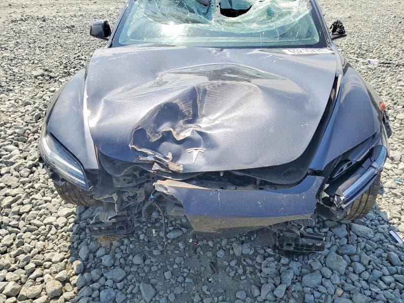 2025 TESLA MODEL 3 11