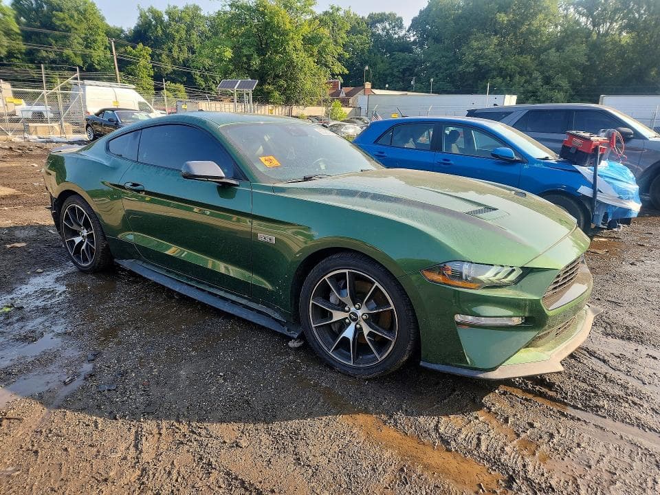 2022 FORD MUSTANG 4