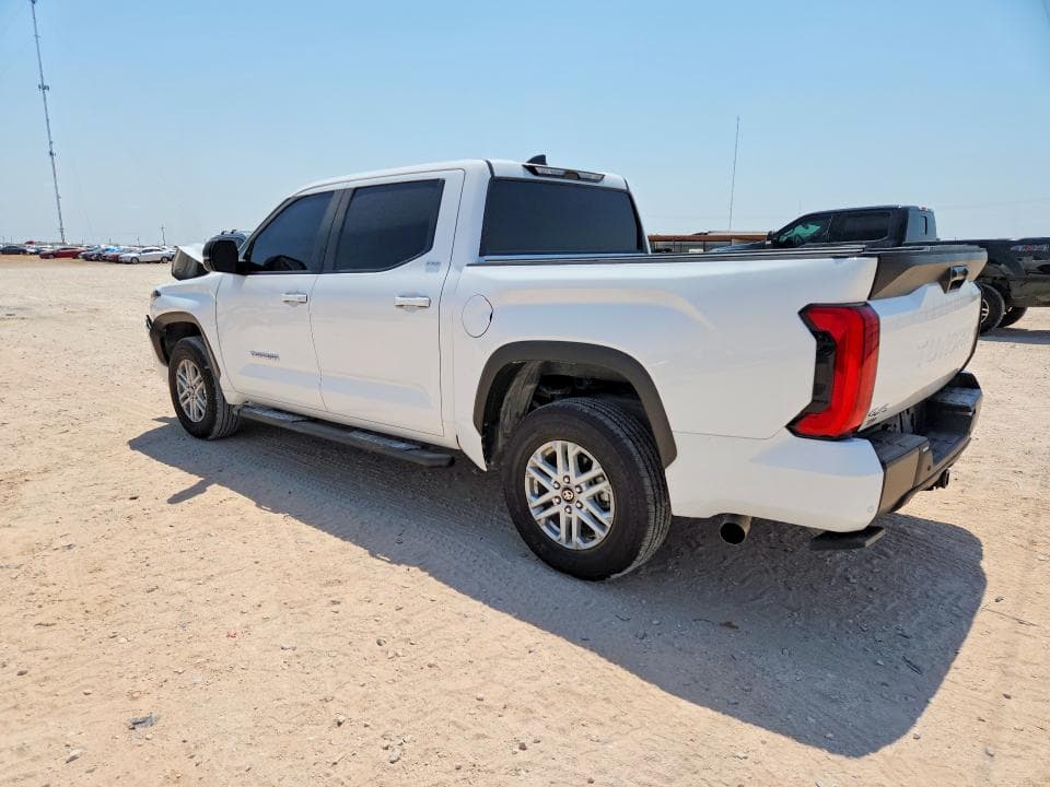 2026 TOYOTA TUNDRA SR5 2