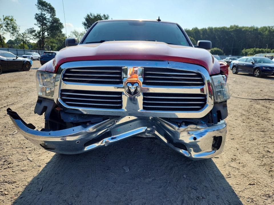 2018 RAM 1500 SLT 5