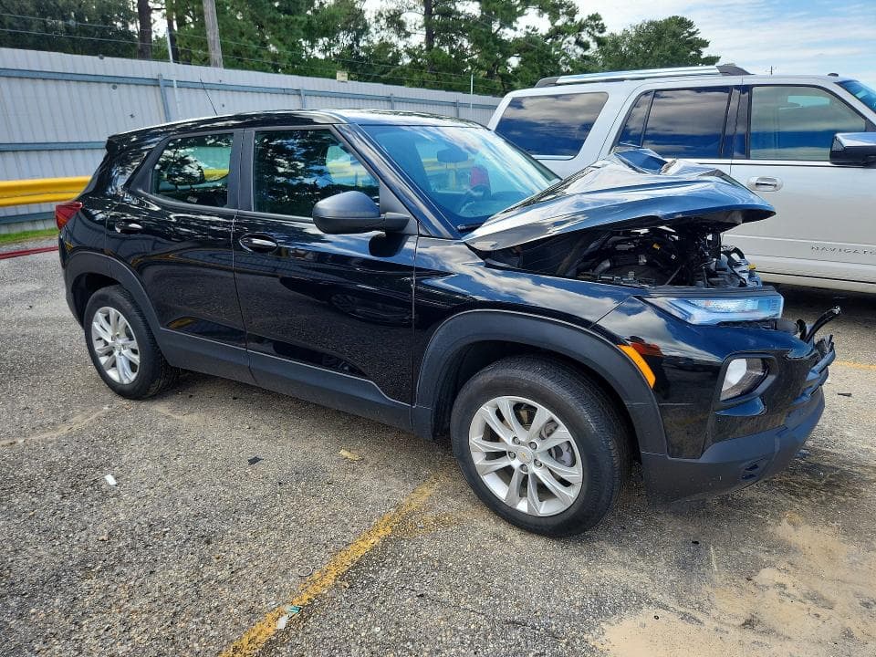 2023 CHEVROLET TRAILBLAZER LS 4