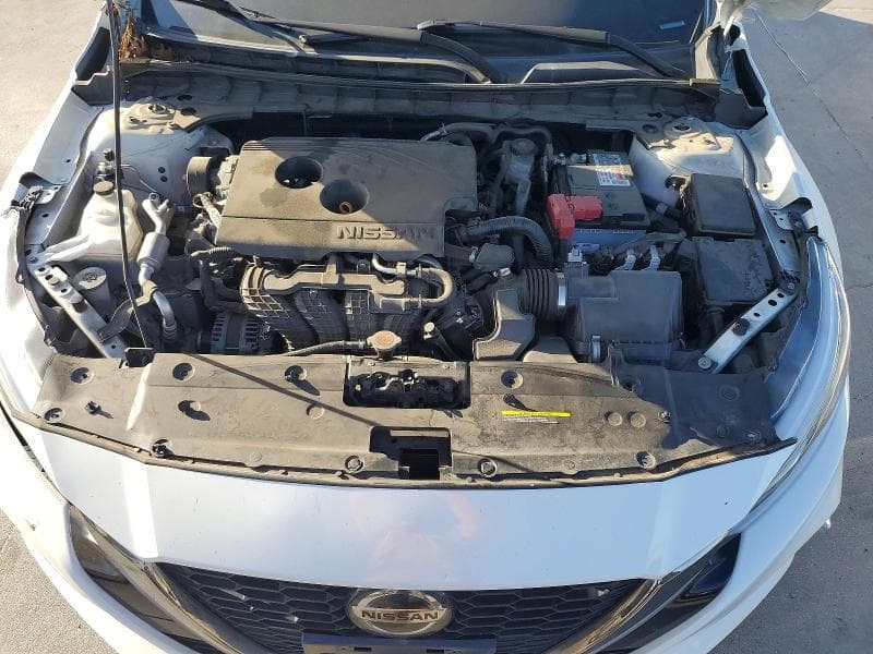 2020 NISSAN ALTIMA SR 11
