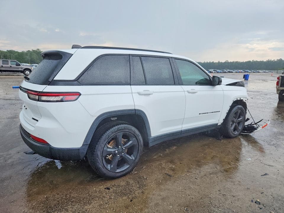 2023 JEEP GRAND CHEROKEE LIMITED 3
