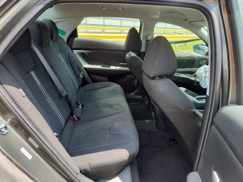 2024 HYUNDAI ELANTRA SEL 10