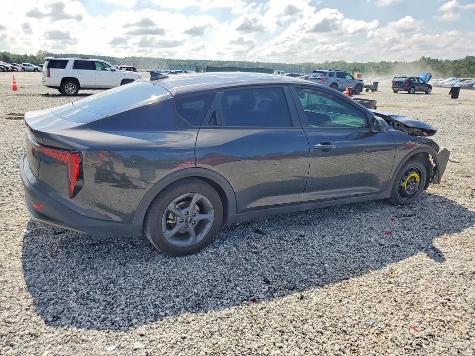 2025 KIA K4 LXS 3