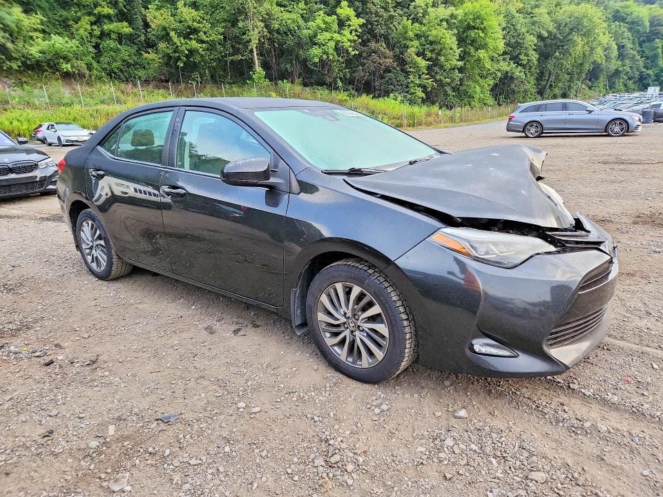 2018 TOYOTA COROLLA XLE 4
