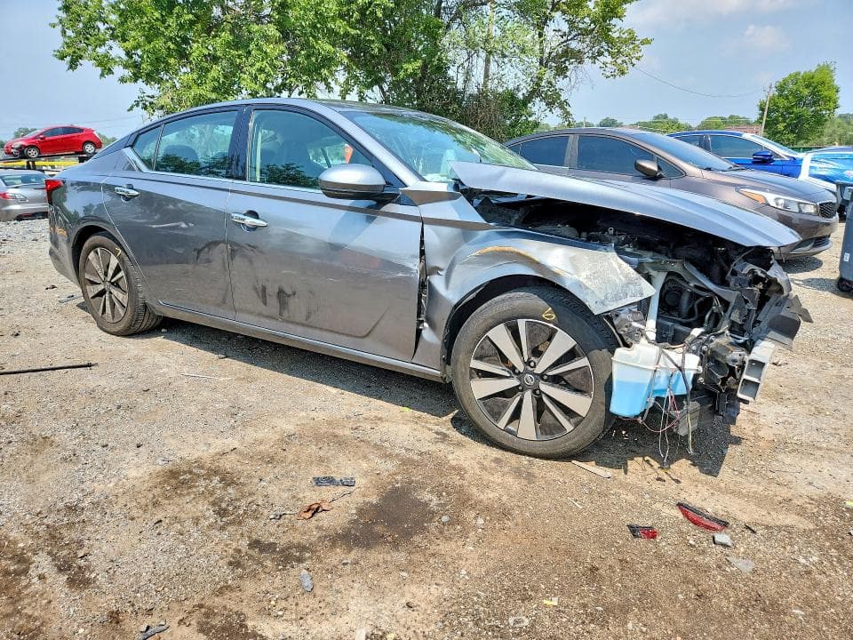 2019 NISSAN ALTIMA SL 4
