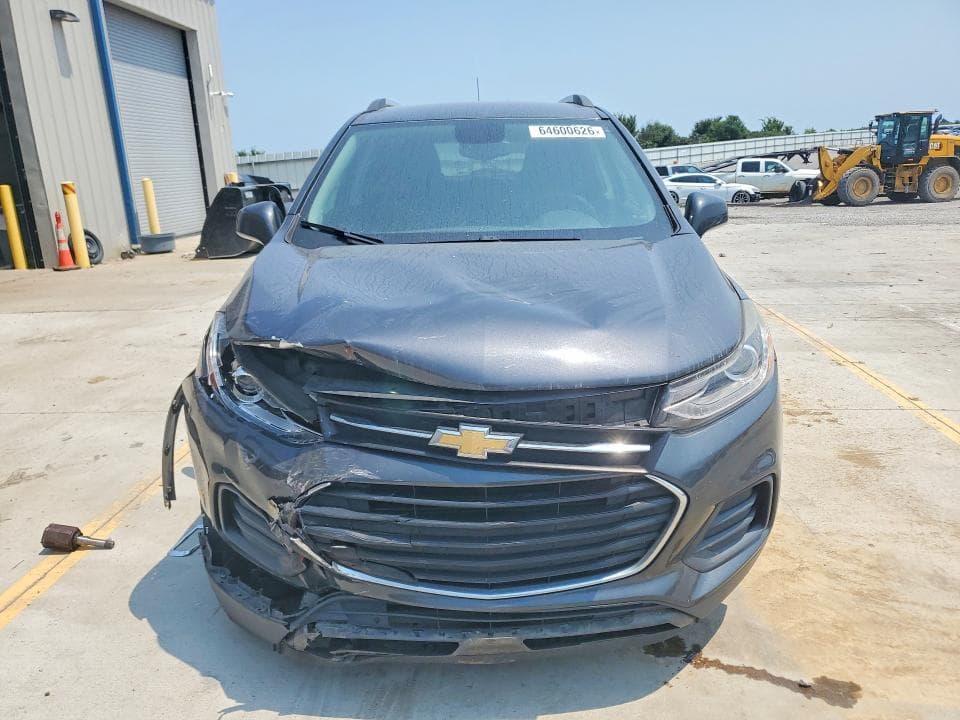 2017 CHEVROLET TRAX 1LT 5