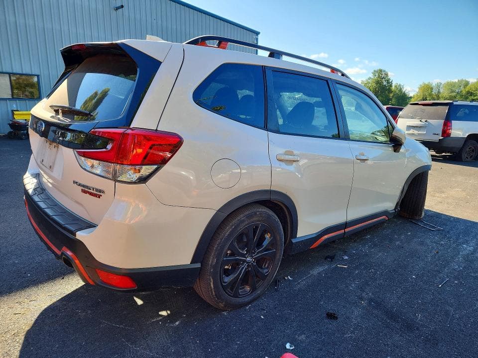 2023 SUBARU FORESTER SPORT 3