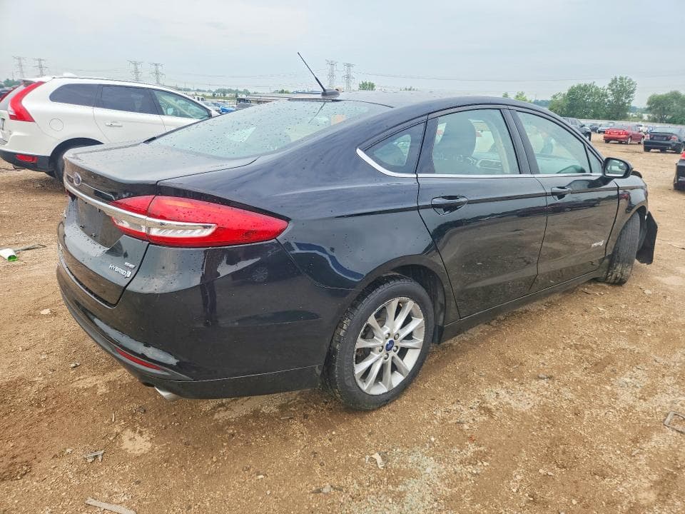 2017 FORD FUSION SE HYBRID 3