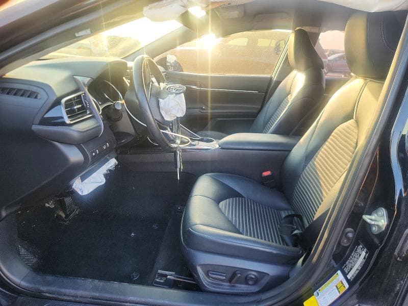 2019 TOYOTA CAMRY SE 7