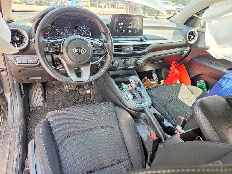 2020 KIA FORTE LXS 8