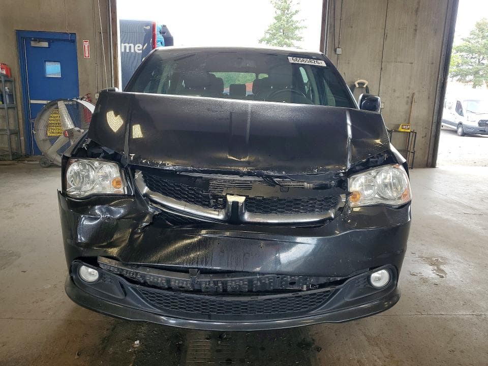 2017 DODGE GRAND CARAVAN SXT 5