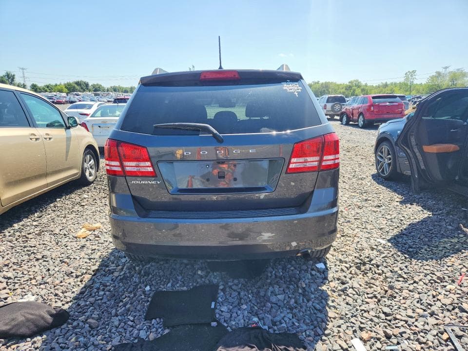 2018 DODGE JOURNEY SE 6