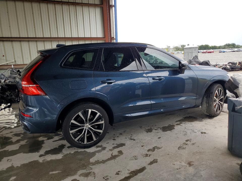 2024 VOLVO XC60 PLUS 3