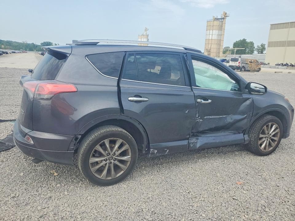 2017 TOYOTA RAV4 PLATINUM 3