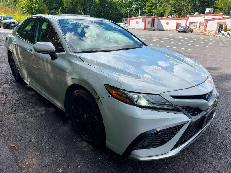 2024 TOYOTA CAMRY XSE 4