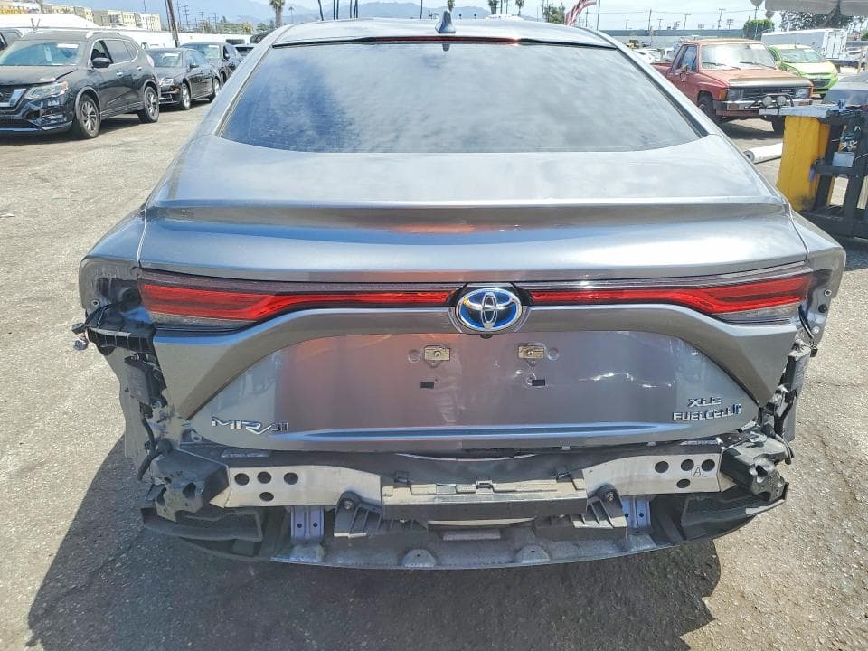 2022 TOYOTA MIRAI XLE 6
