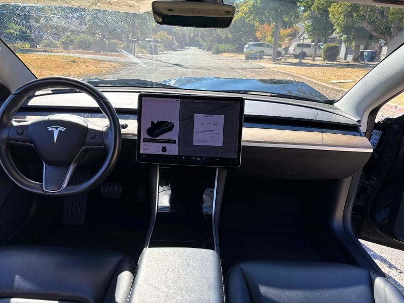 2019 TESLA MODEL 3 17