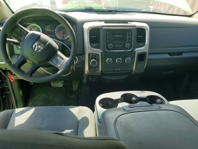 2017 RAM 1500 SLT 8