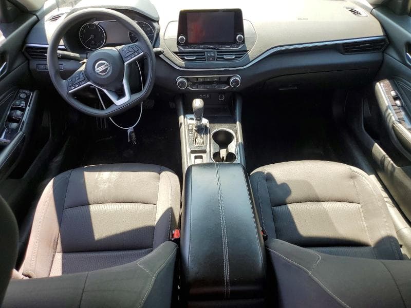 2021 NISSAN ALTIMA SV 8