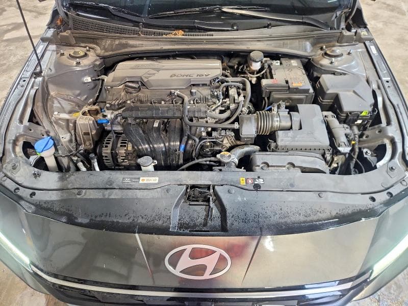 2025 HYUNDAI ELANTRA SEL 11