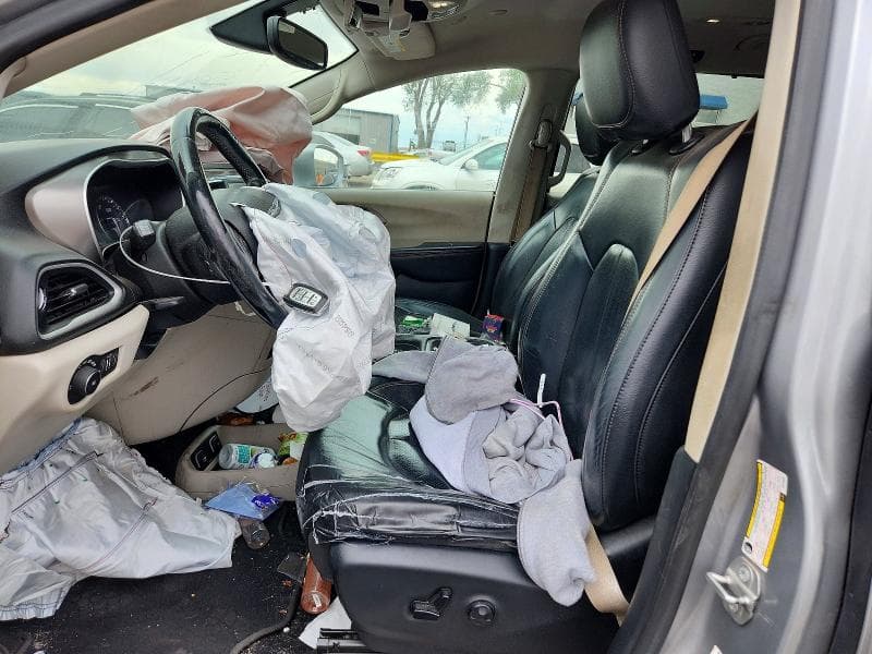 2020 CHRYSLER PACIFICA TOURING L 7