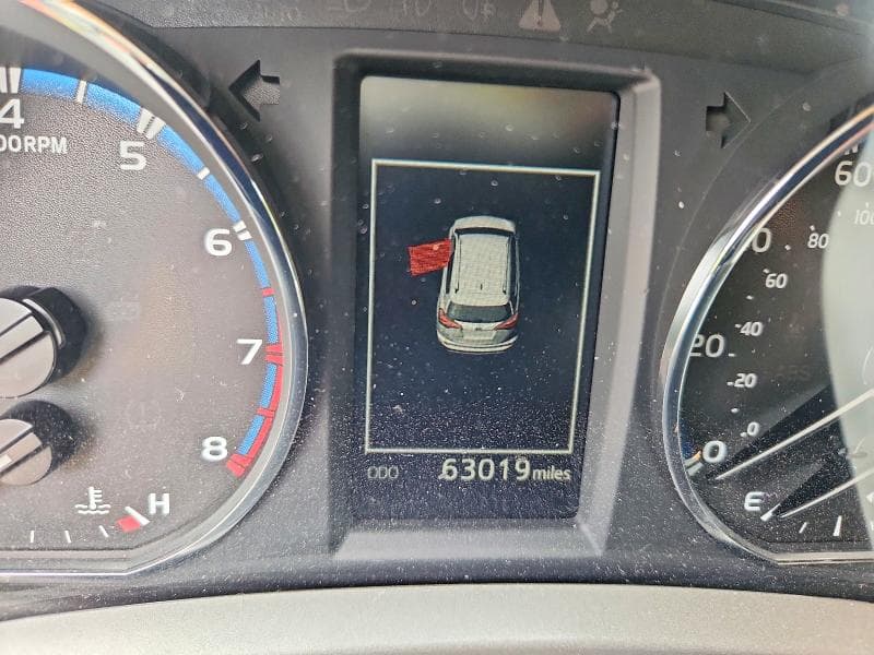 2017 TOYOTA RAV4 LIMITED 9