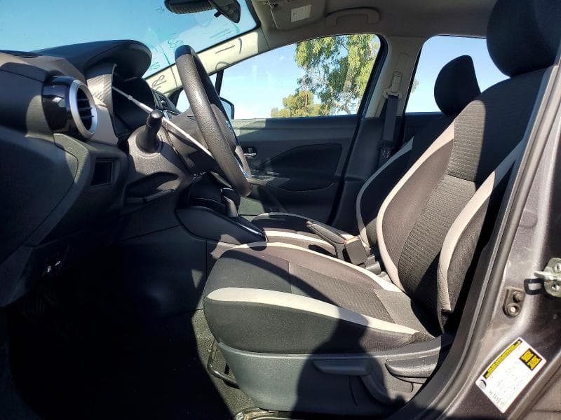 2021 NISSAN VERSA SV 7