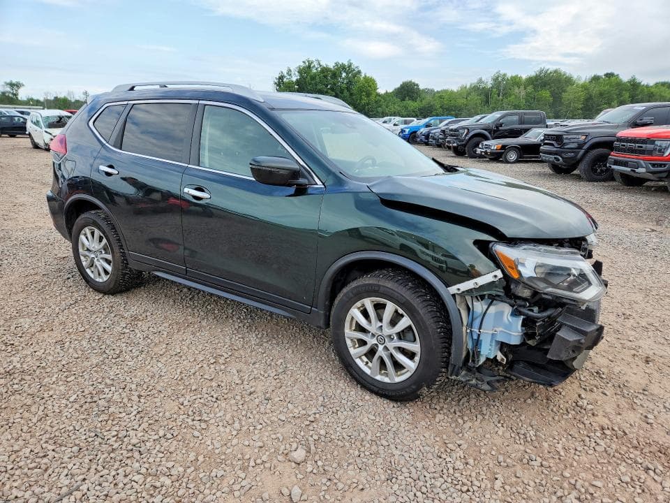 2020 NISSAN ROGUE SV 4