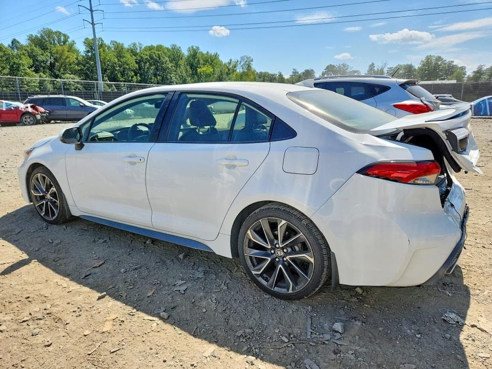 2021 TOYOTA COROLLA XSE 2