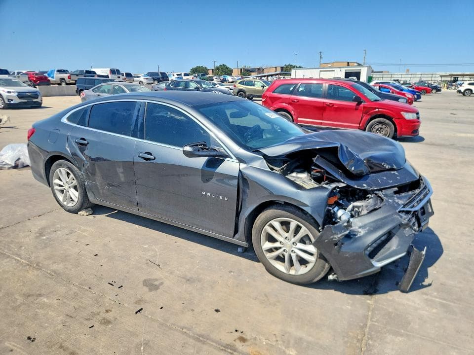 2018 CHEVROLET MALIBU LT 4