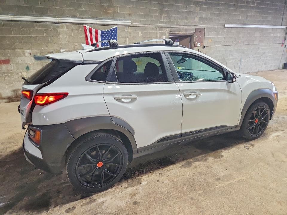 2021 HYUNDAI KONA NIGHT 3