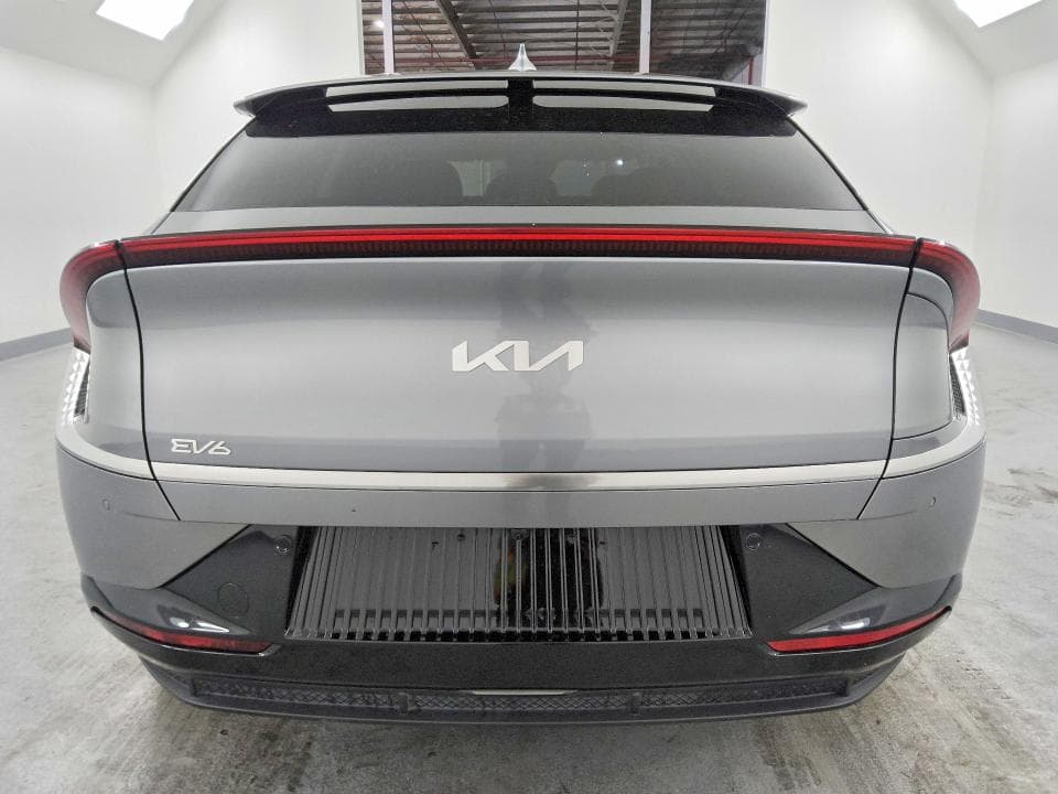 2023 KIA EV6 WIND 6