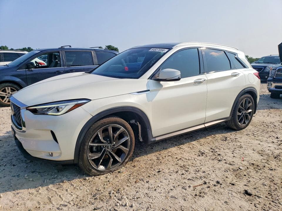 2019 INFINITI QX50 LUXE - 1