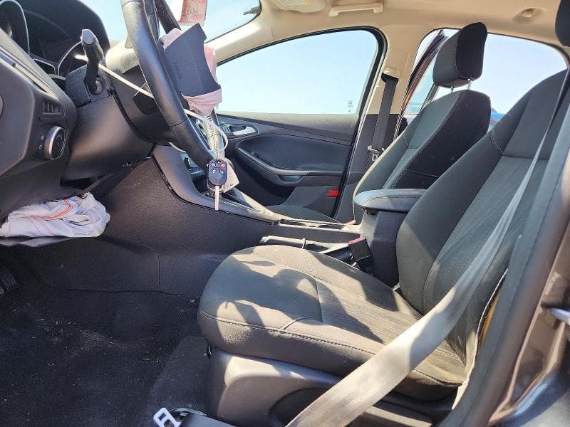2017 FORD FOCUS SEL 7
