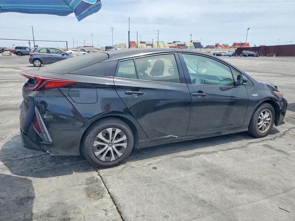 2020 TOYOTA PRIUS PRIME XLE 3