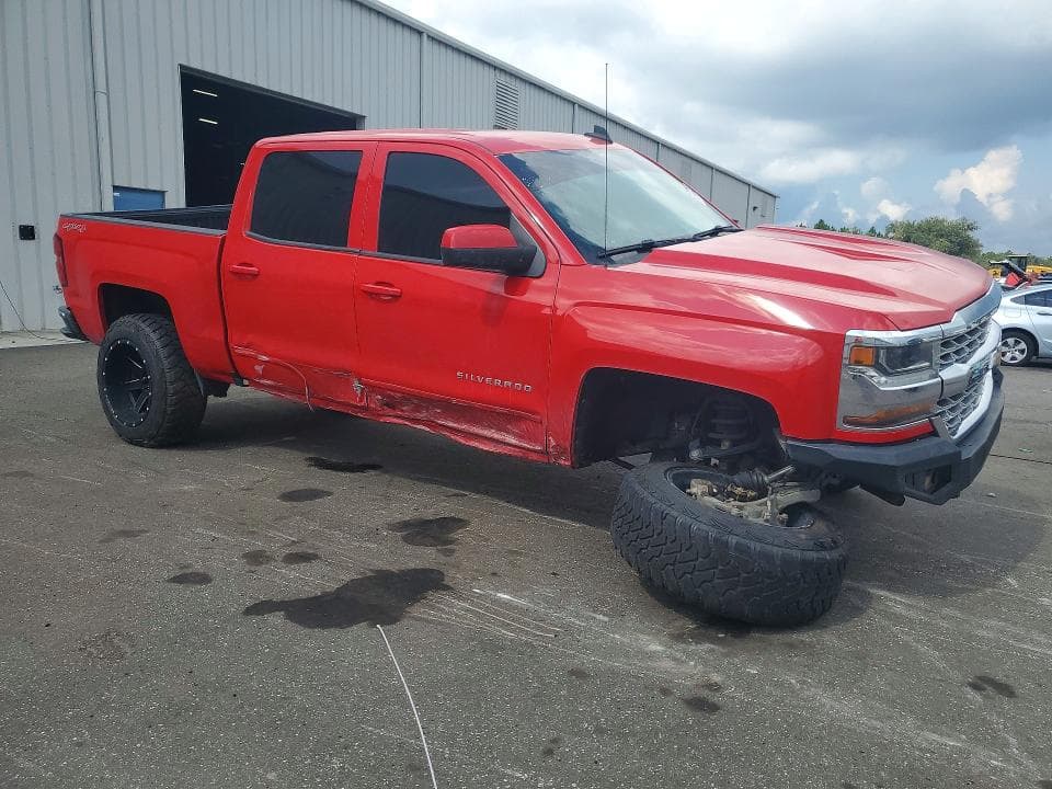 2017 CHEVROLET SILVERADO K1500 LT 4