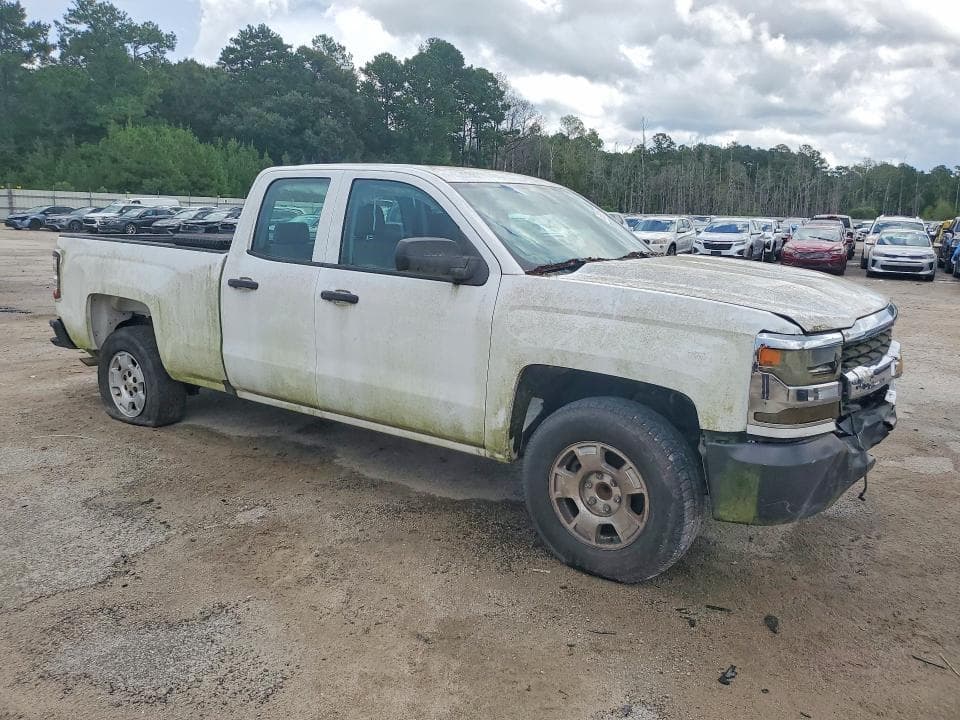 2017 CHEVROLET SILVERADO C1500 4