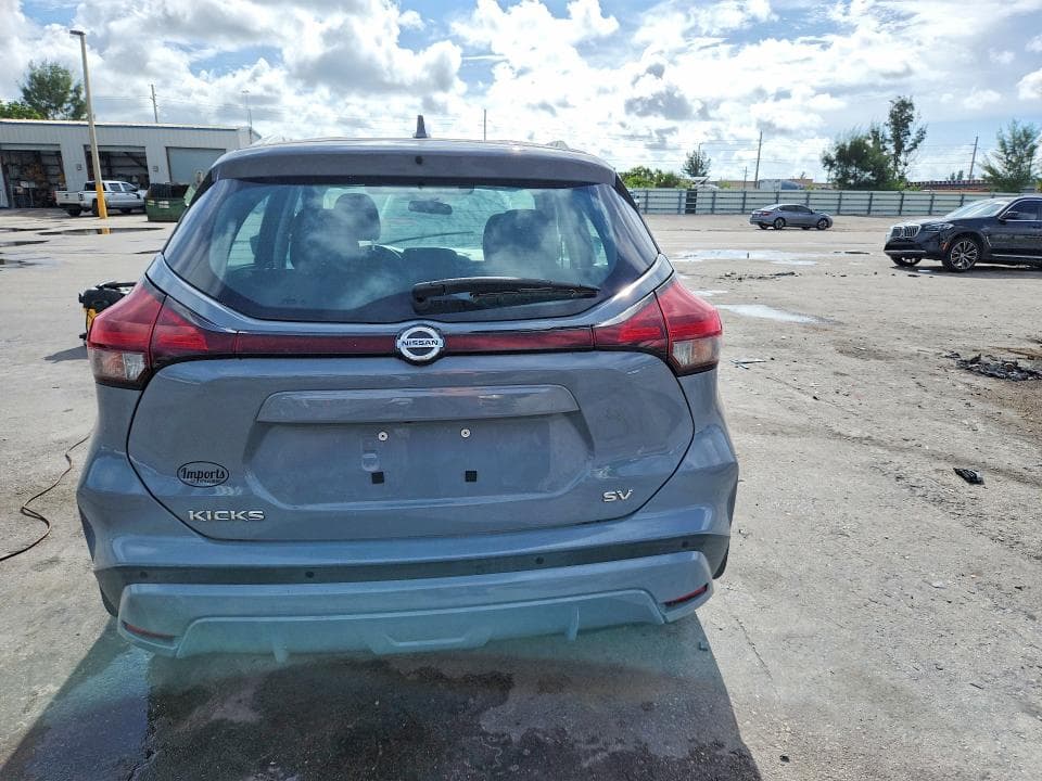 2021 NISSAN KICKS SV 6
