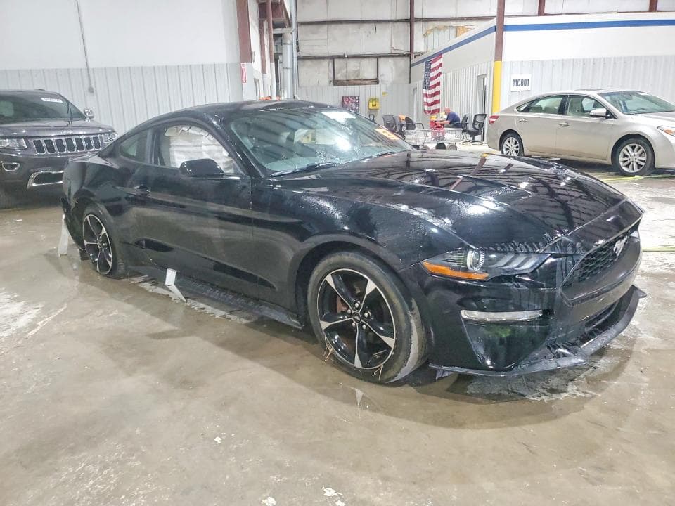 2019 FORD MUSTANG 4