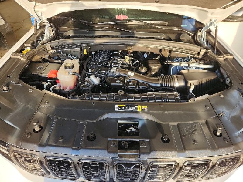 2024 JEEP GRAND CHEROKEE L LIMITED 12