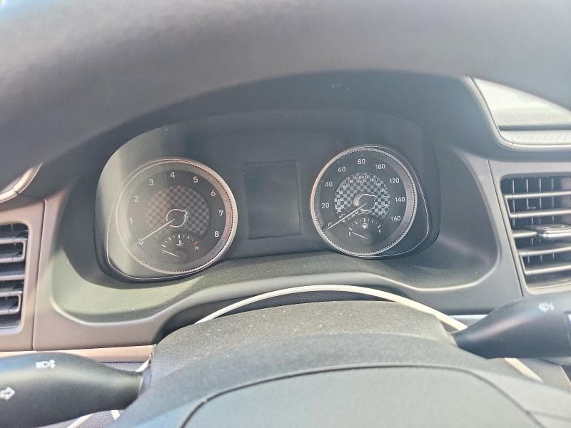 2019 HYUNDAI ELANTRA SE 9